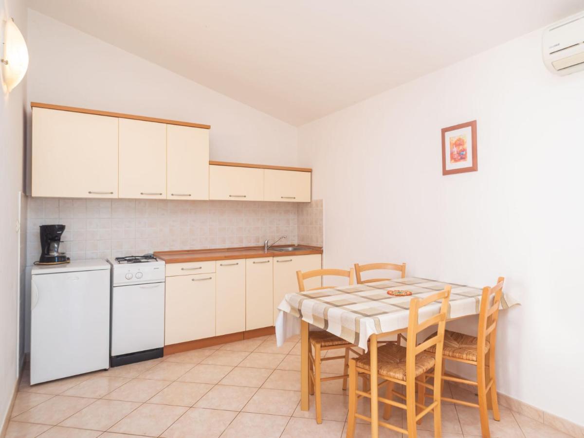 Apartment Iva-2 By Interhome Krnica Dış mekan fotoğraf